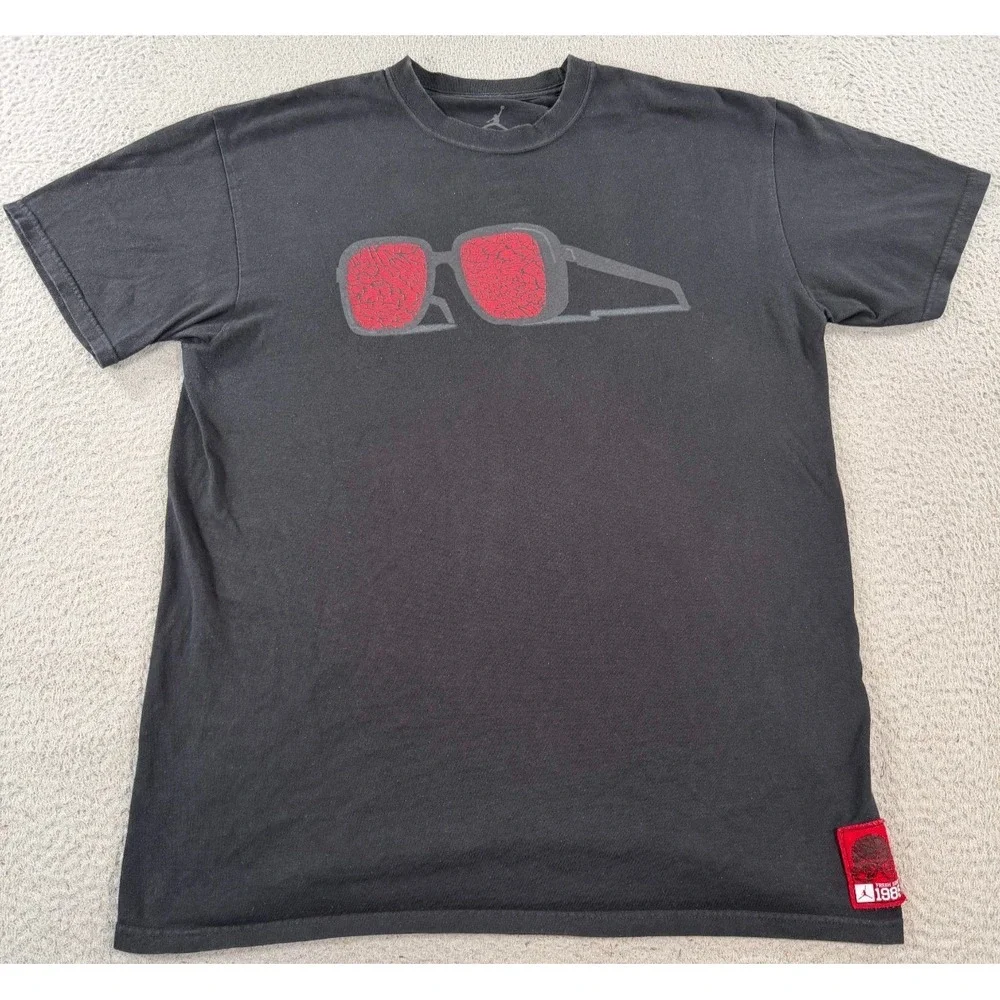 Vintage Air Jordan Spike Lee‎ Shirt Men's XL Black Sunglasses Graphic Logo Tee
